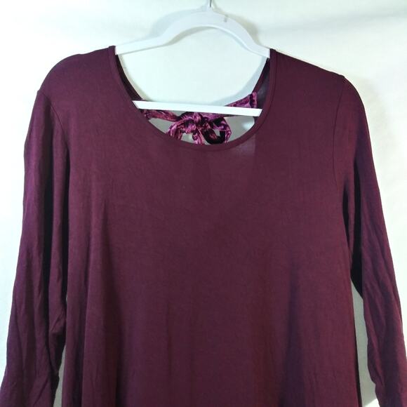 Pebble & Stone Wine Holiday Mixed Media Top Asymmetrical Velvet Trim Size Small - Picture 3 of 9